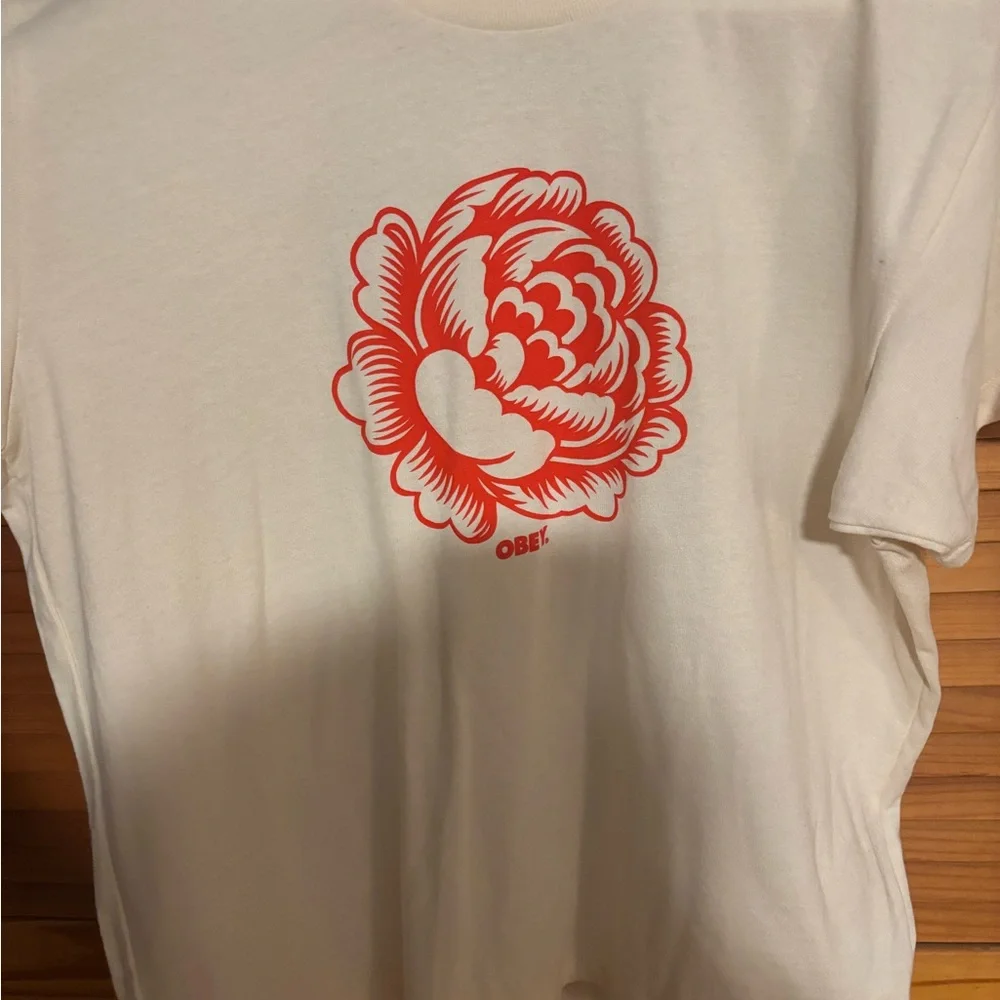 Obey Cream Tee with Red Floral Design - Picture 2 of 6